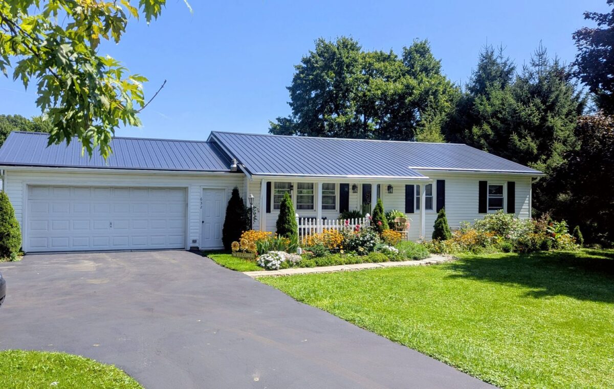632 Grove City ROAD — photo 1