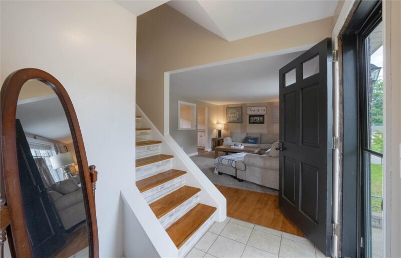 1520 WOODSTREAM DR — photo 5