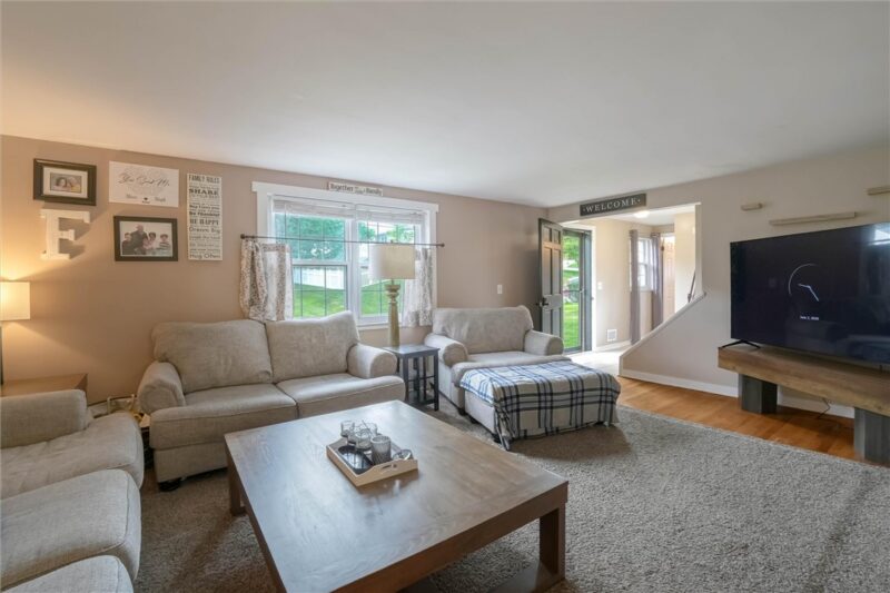 1520 WOODSTREAM DR — photo 6