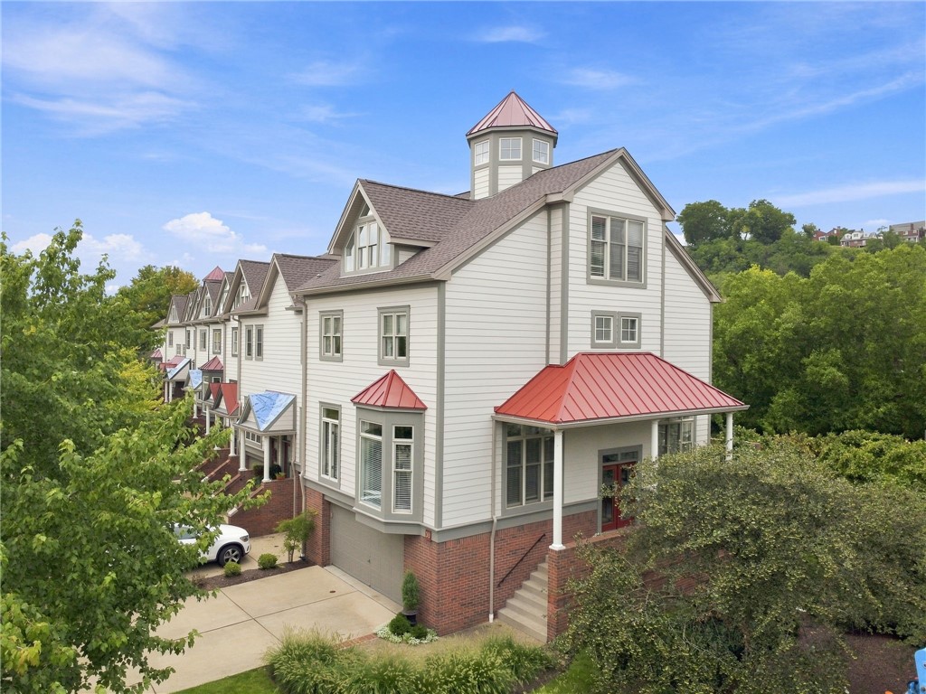 30 Waterfront Drive — photo 1