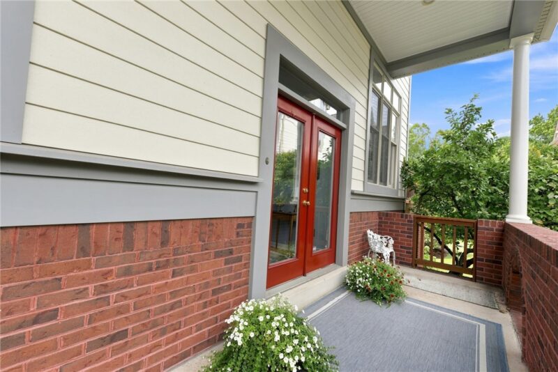 30 Waterfront Drive — photo 2