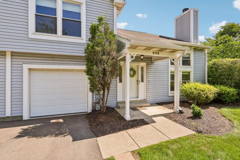 404 Chandler Place — photo 2