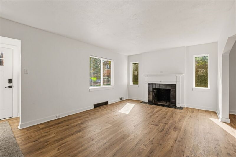 3461 Harrisburg St — photo 5