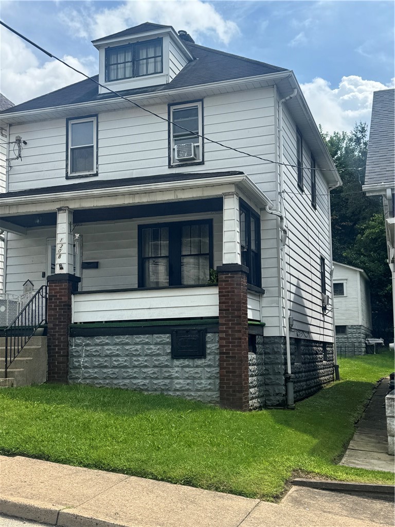 1308 Summit Ave — photo 2