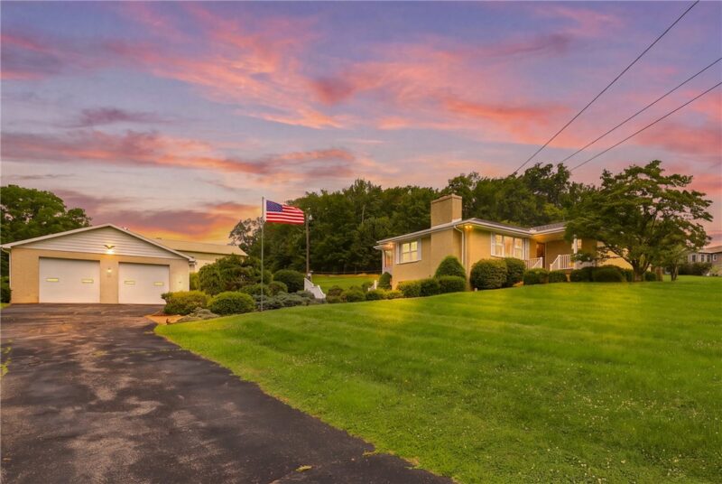 587 Flatwoods Rd — photo 3
