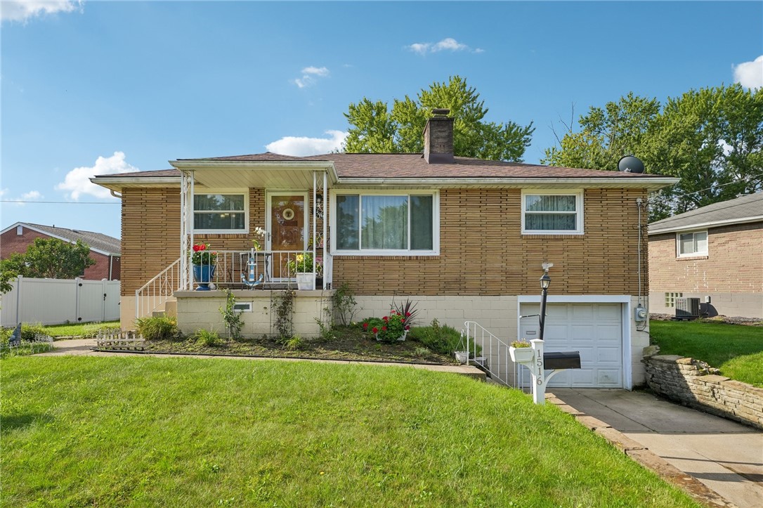 1516 GRIFFIN ROAD — photo 1