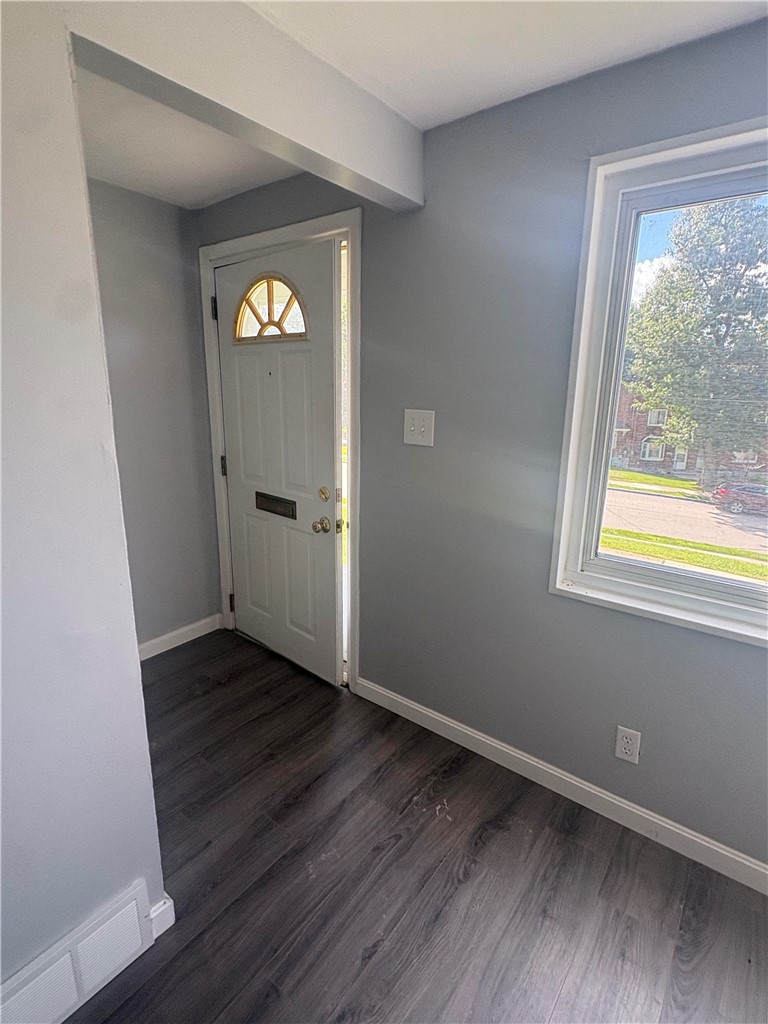 7113 Tilden Street — photo 3