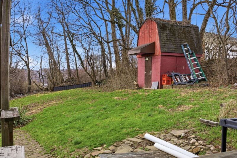 501 Camp Avenue — photo 8