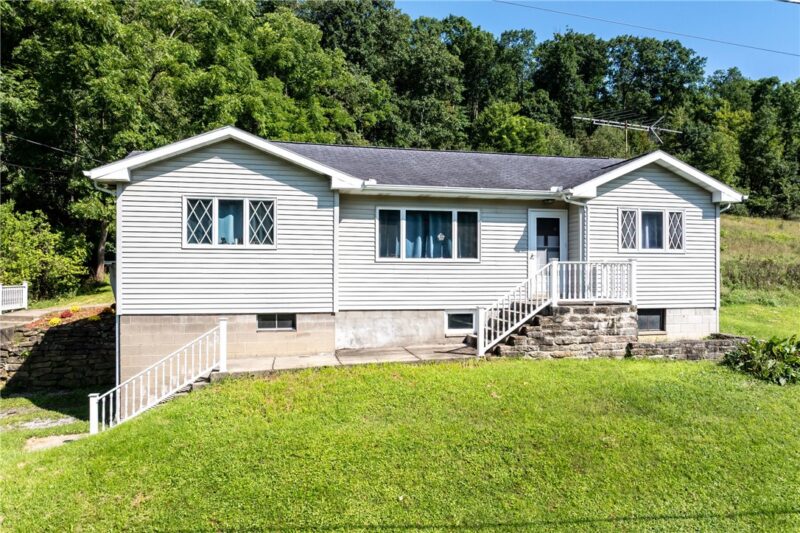 445 Little Creek Road — photo 3