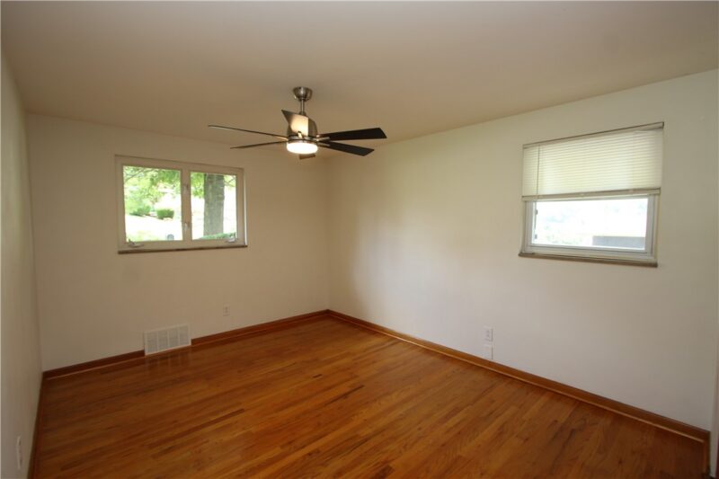 7111 Gayle Drive — photo 8