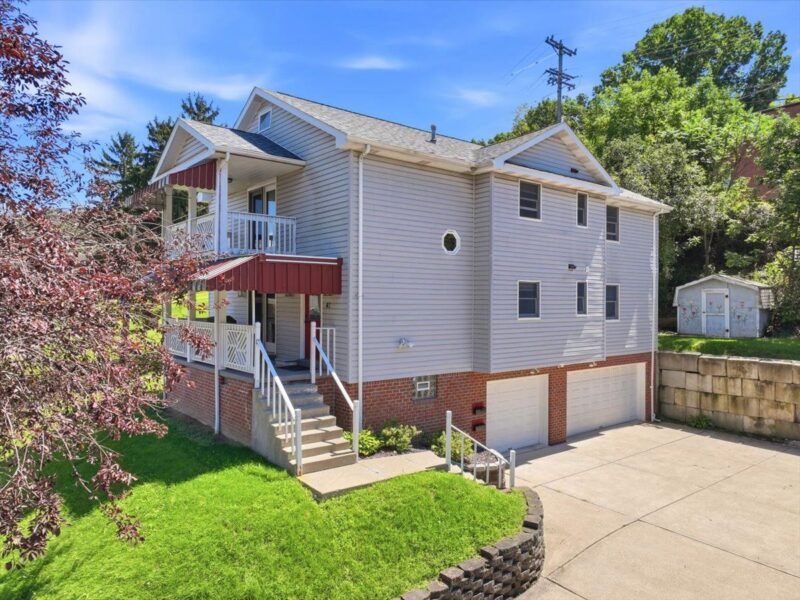 41 Glenmore Ave — photo 2