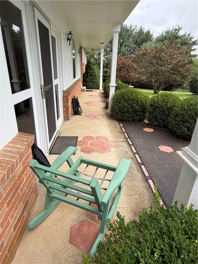 133 Singer Way — photo 3