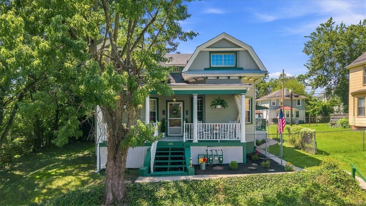318 Mueller Ave — photo 1