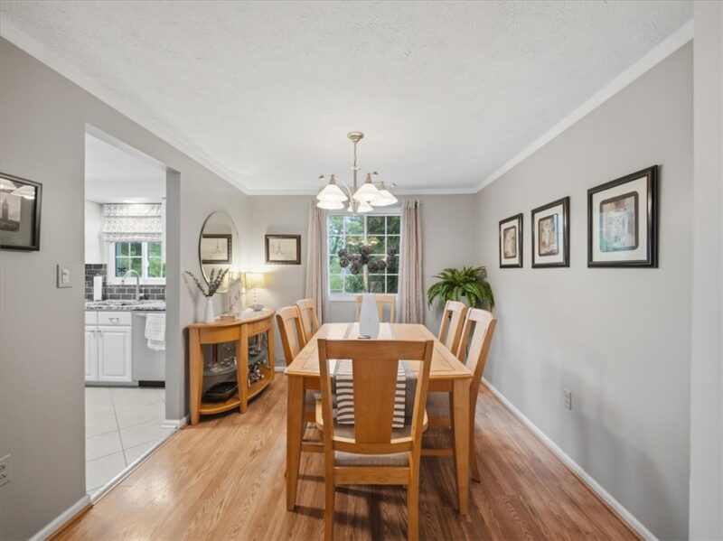 4025 Hancock Dr — photo 7