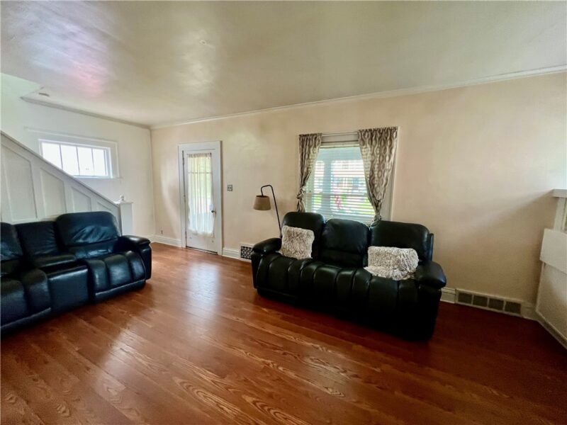 306 E Northview Ave — photo 5