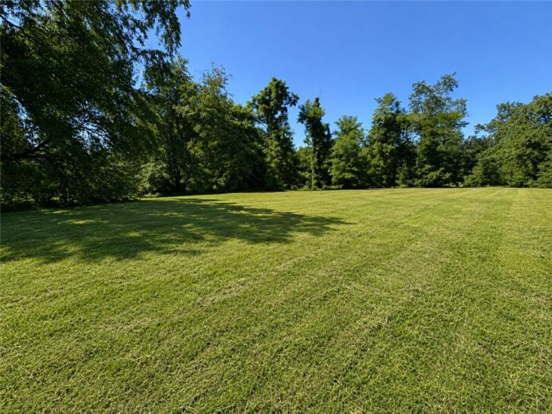 2005 Laurel Hill Rd — photo 5
