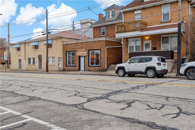 848 Duss Ave — photo 2
