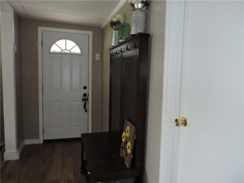 906 W Vine St — photo 5