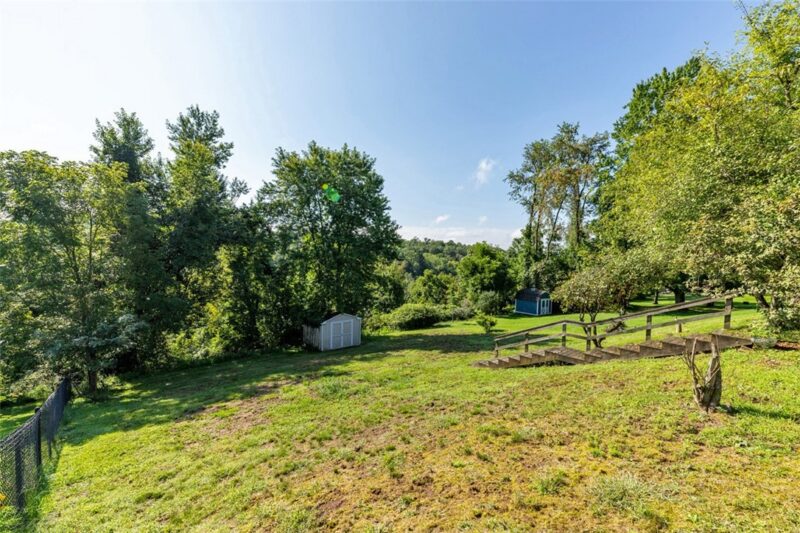 28 Monte Carlo Rd — photo 6