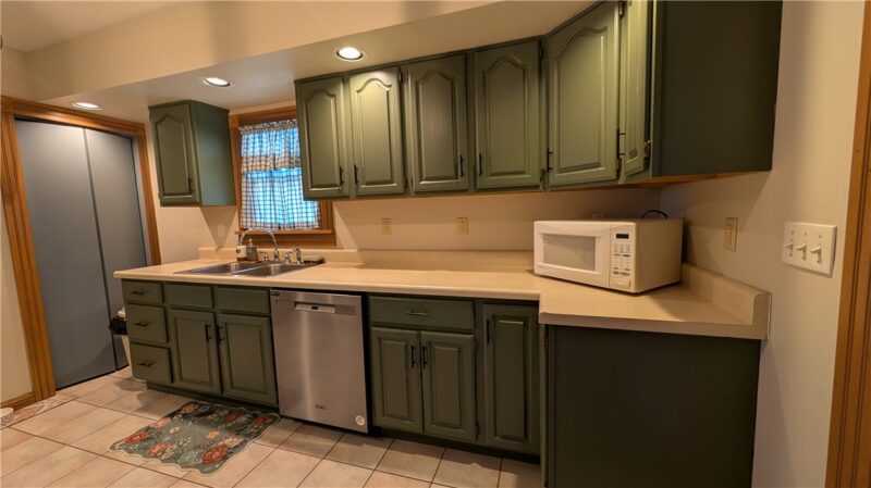 1219 Poplar St — photo 4