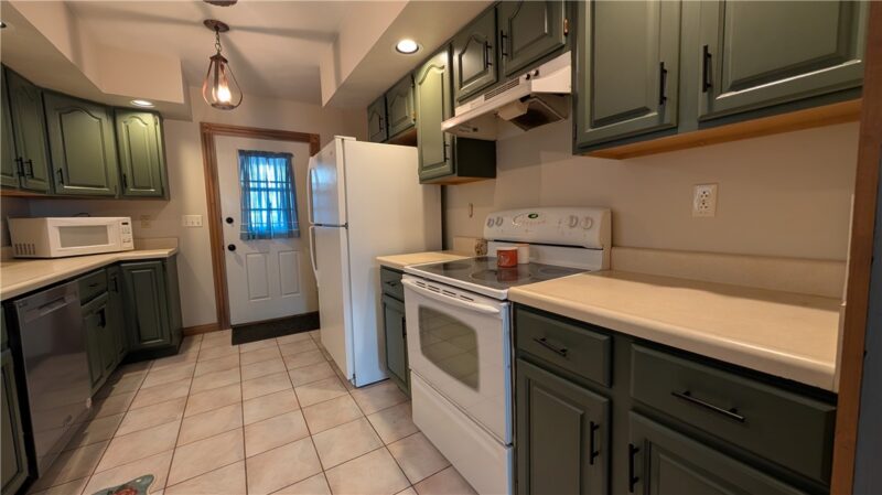 1219 Poplar St — photo 5