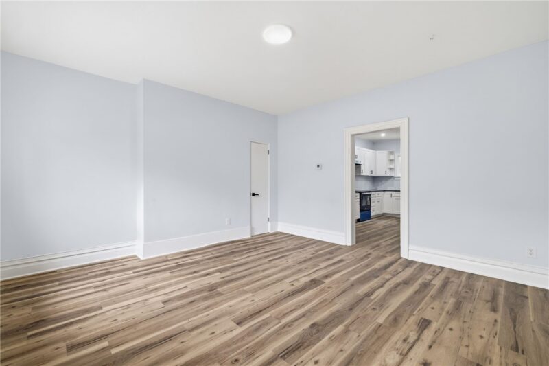 227 E 16th Ave — photo 6