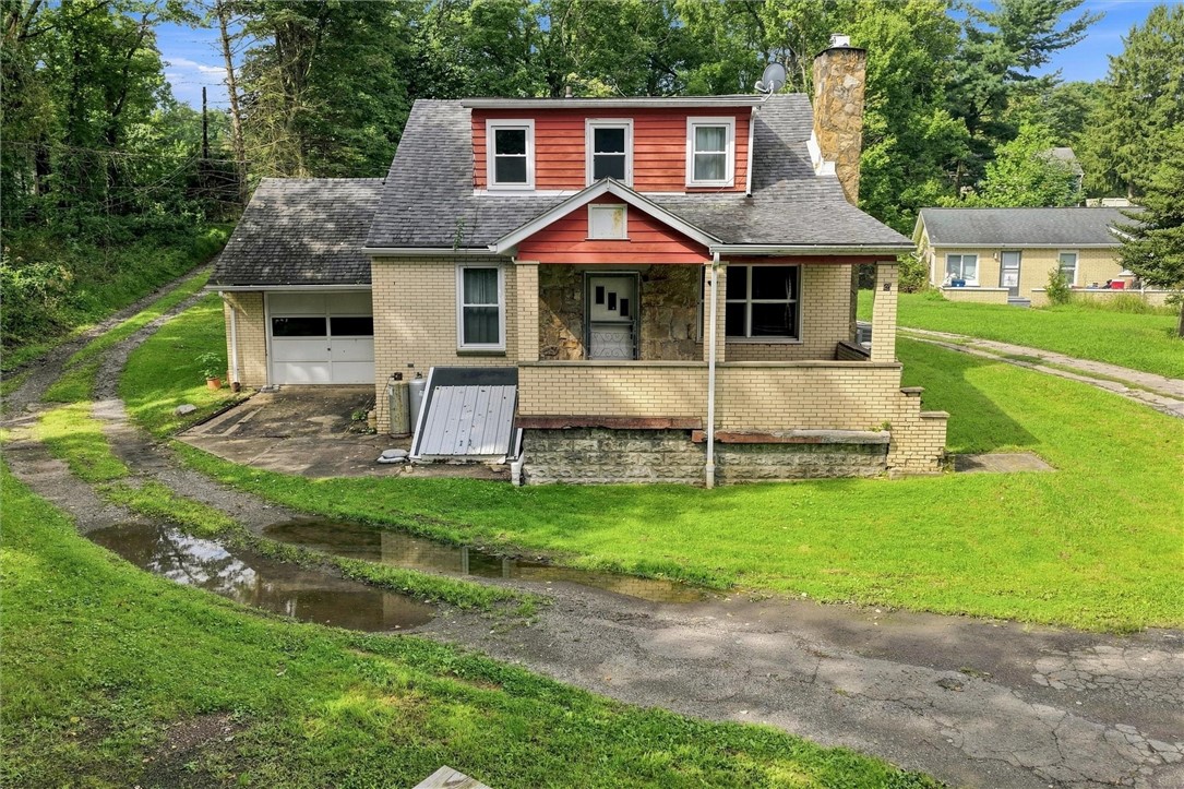 1114 Daisy Ln — photo 1