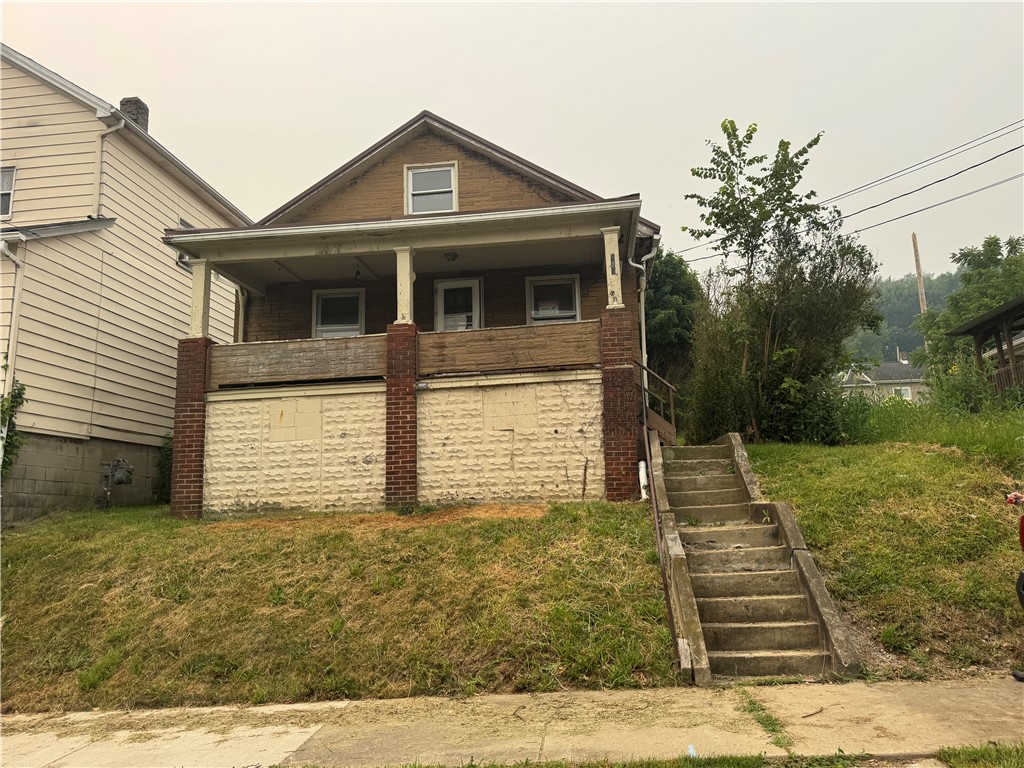 323 Summit Ave — photo 1