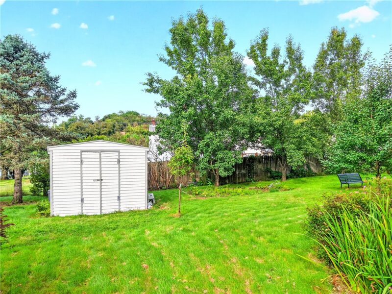 206 Lewis Ave — photo 4