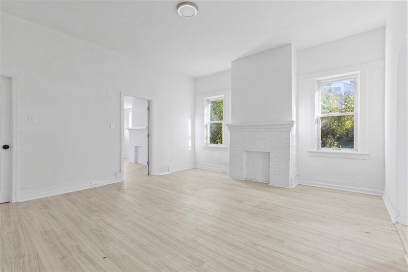258 E Warrington Ave — photo 2
