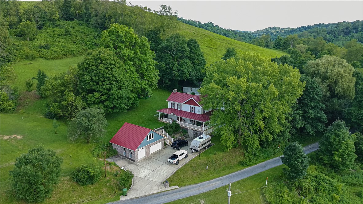 404 Spotted Tail Rd — photo 1