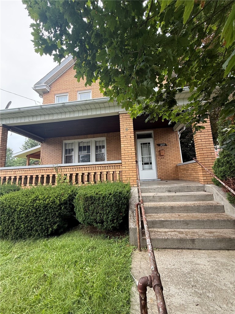 1700 Tyler St — photo 2