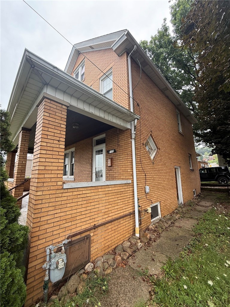 1700 Tyler St — photo 4