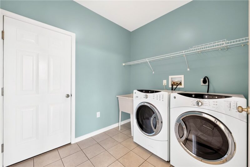 111 Walnut Dr — photo 6
