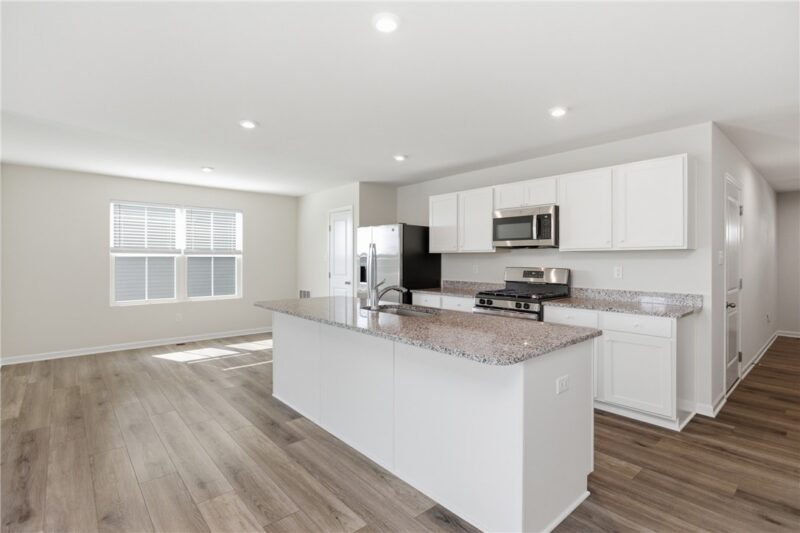309 Arden Dr — photo 6