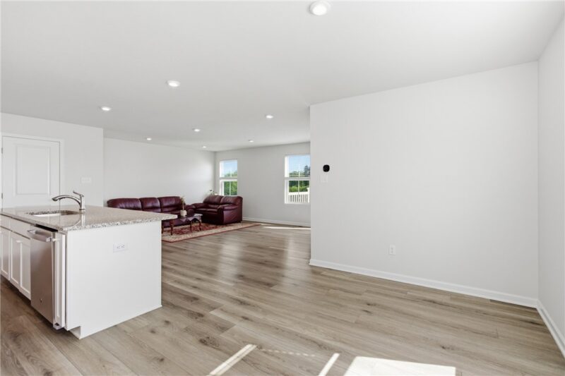 309 Arden Dr — photo 8