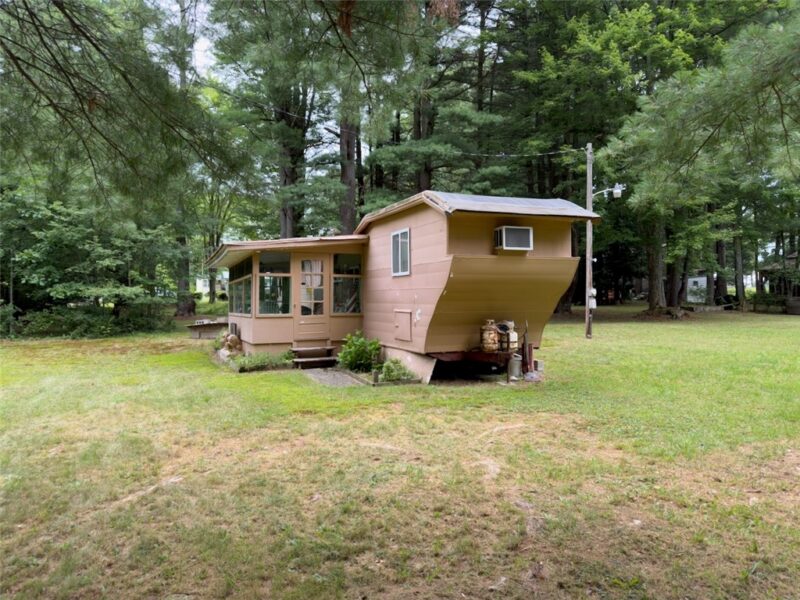 310 Green Oak Ln — photo 8