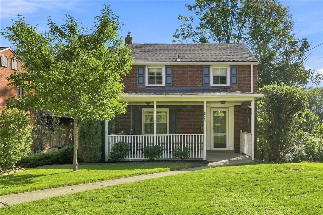 863 Middle Rd — photo 1