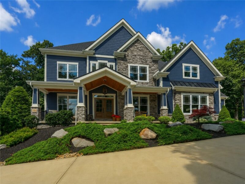 125 Fairview Drive — photo 2