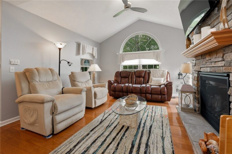 106 Pony Dr — photo 6