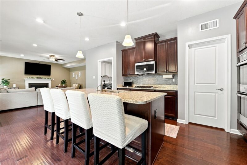 7773 Dominick Drive — photo 6