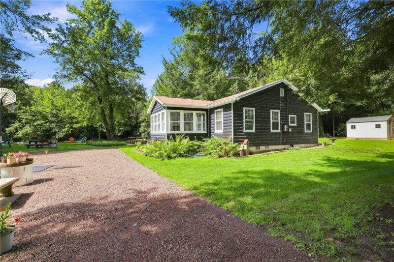 131 Rainbows End Lane — photo 3
