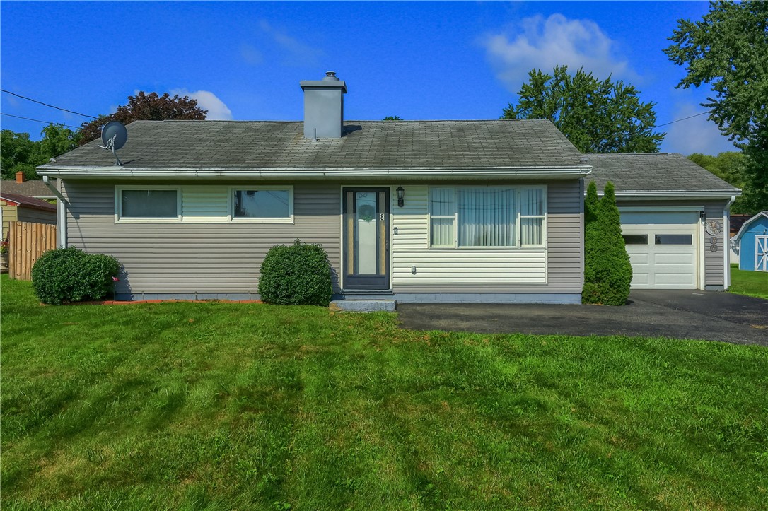 8 Lower Idlewild Dr — photo 1