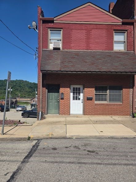 407 Cavitt — photo 1