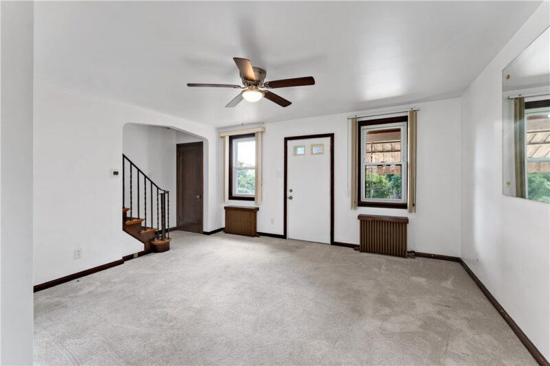 2921 Daniels St — photo 3