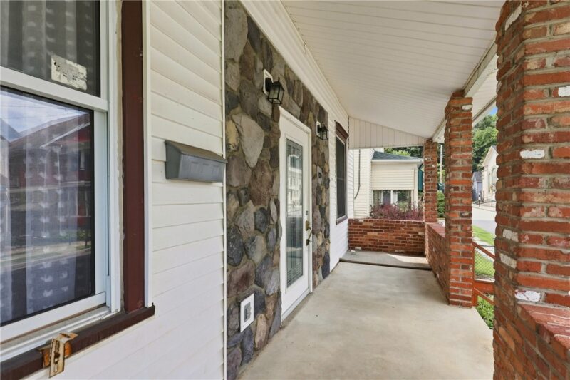 120 Homestead Avenue — photo 4