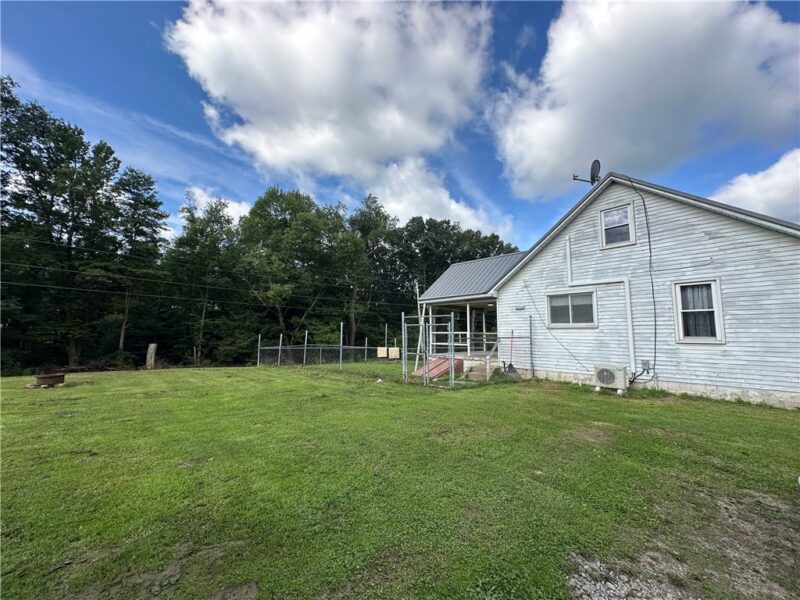 120 Maple Rd — photo 6
