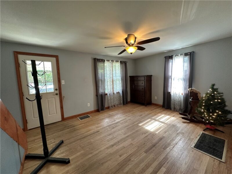 120 Maple Rd — photo 7