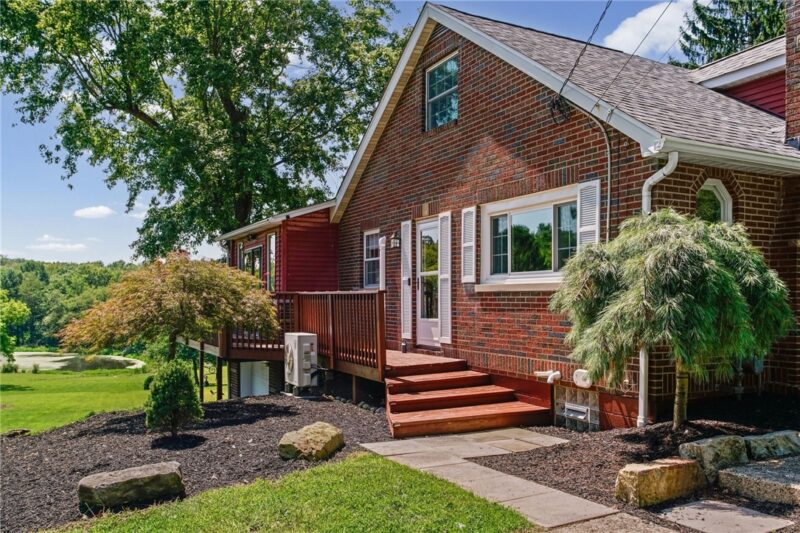 134 Cheeseman Rd — photo 3
