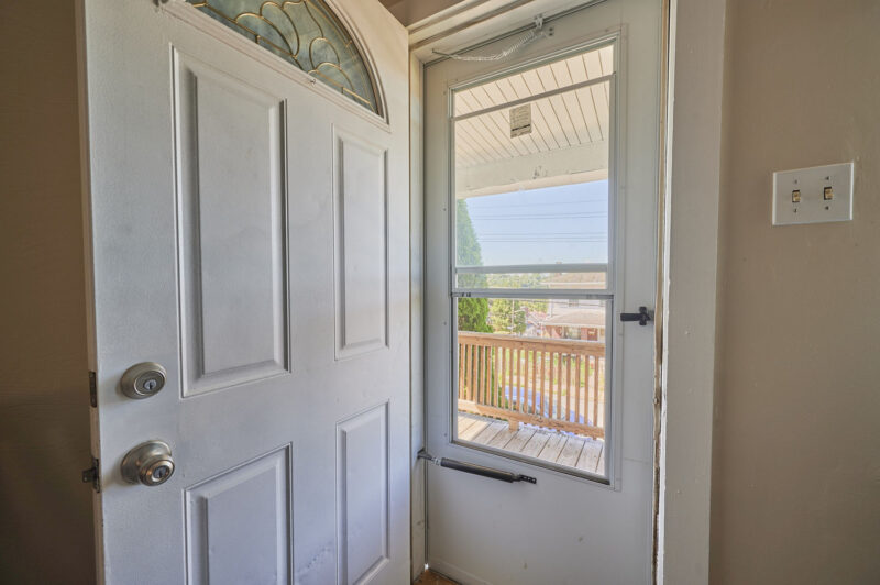 1245 Woodbourne AVENUE — photo 5